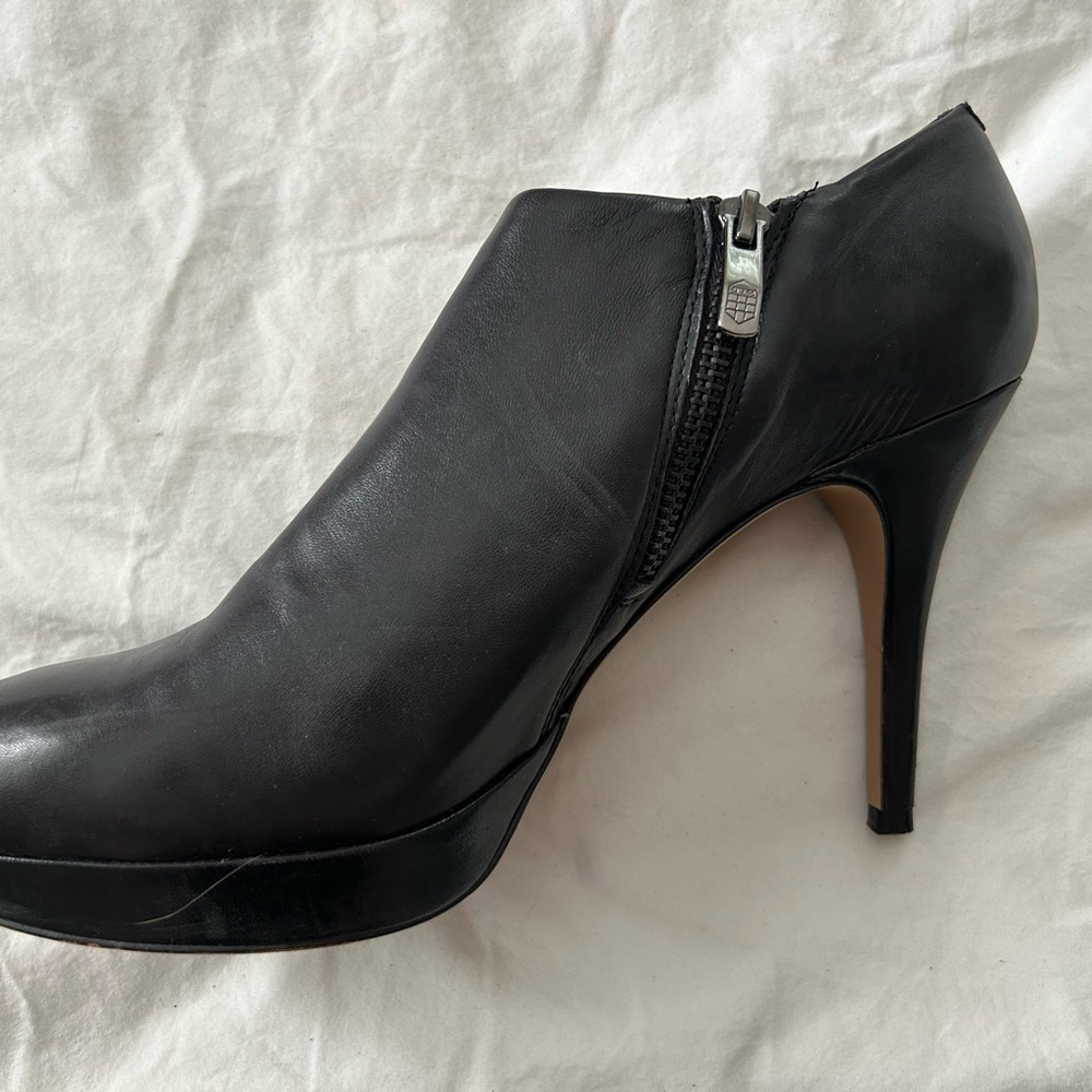 Vince Camuto Black Heeled Boots